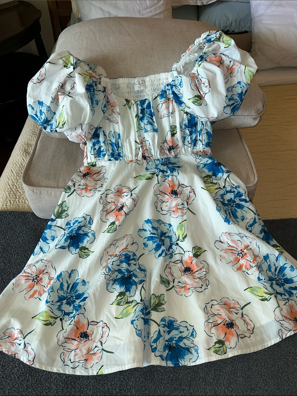 abercrombie kids White Floral Puff-Sleeve Dress with Blue & Coral Blooms